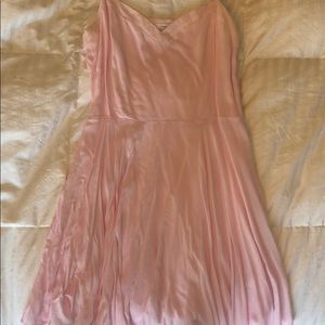 LIGHT PINK FLOWY DRESS. SUPER SOFT.